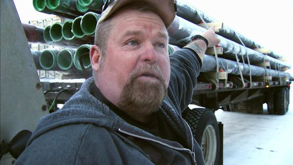 Ice Road Truckers - The Polar Bear Returns (2010)