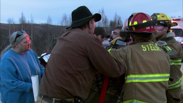 Ice Road Truckers - Blood on the Dalton (2010)