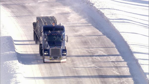 Ice Road Truckers - Convoy to Hell (2010)