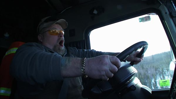 Ice Road Truckers - Deadly Melt (2010)