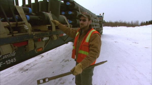 Ice Road Truckers - The Ace vs. The Ice (2010)