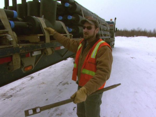 Ice Road Truckers - The Ace vs. The Ice (2010)