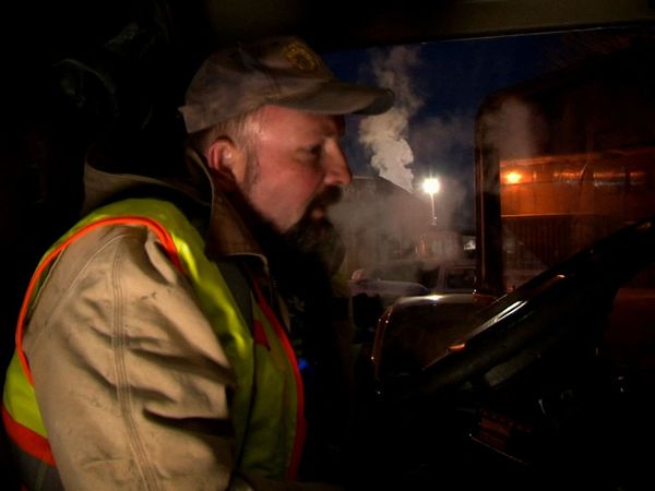 Ice Road Truckers - Under the Hammer (2011)