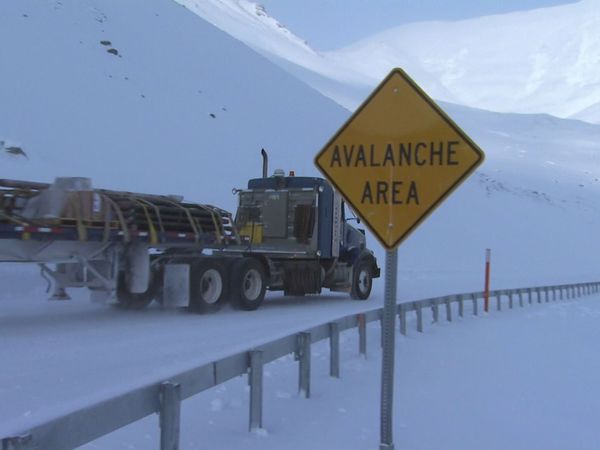 Ice Road Truckers - Rookie Rebellion (2011)