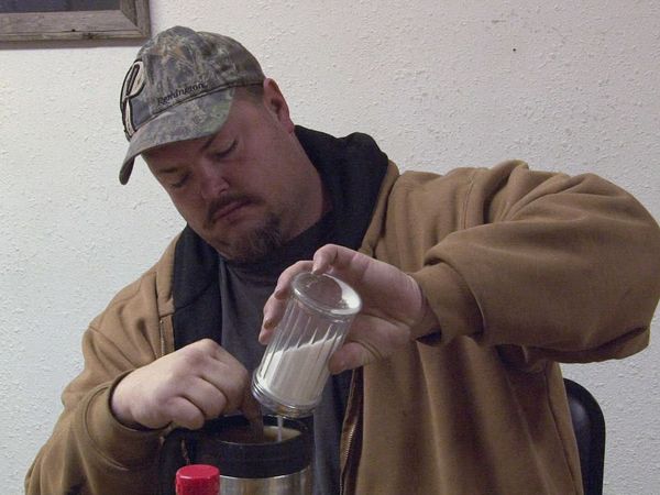 Ice Road Truckers - Hard Road Ahead