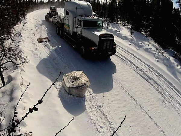 Ice Road Truckers - Chopping Block