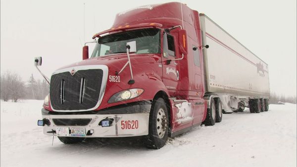 Ice Road Truckers - Blood, Sweat, and Gears