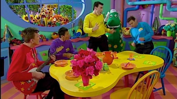 The Wiggles (Wiggly TV) - Dancing
