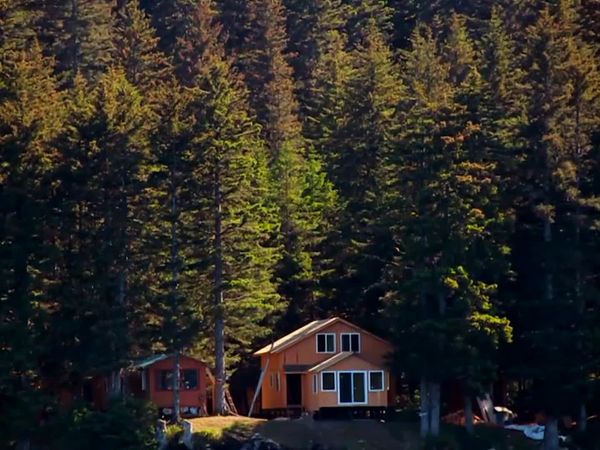 Building Alaska - Getting Squirrelly