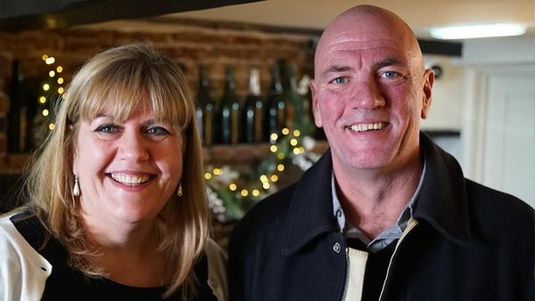 Long Lost Family (UK) - Episode 2