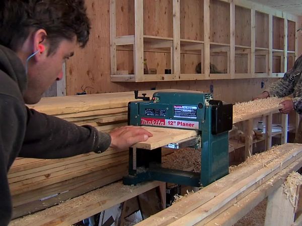 Building Alaska - Self-Sufficient Building