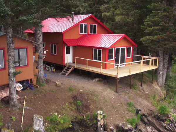 Building Alaska - Cast Away