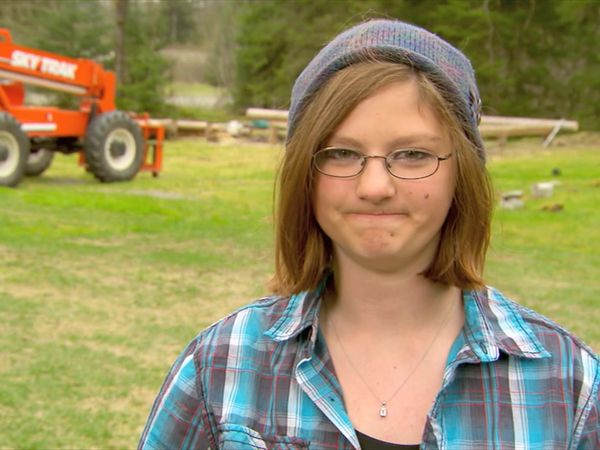 Building Alaska - The Race Is On: The Builders Set Their Course
