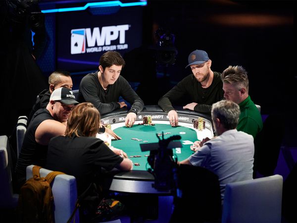 World Poker Tour - WPT Cash Game $200/$400 No Limit Holdem 2022 - Part 2