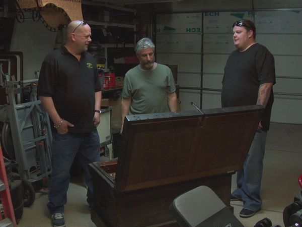 Pawn Stars - Missile Attack