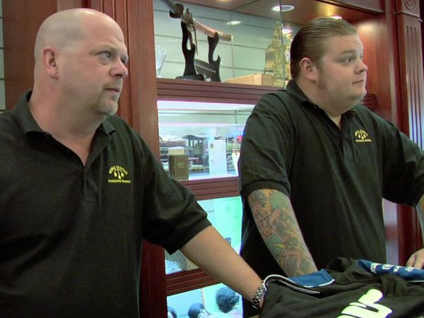 Pawn Stars - Take A Seat