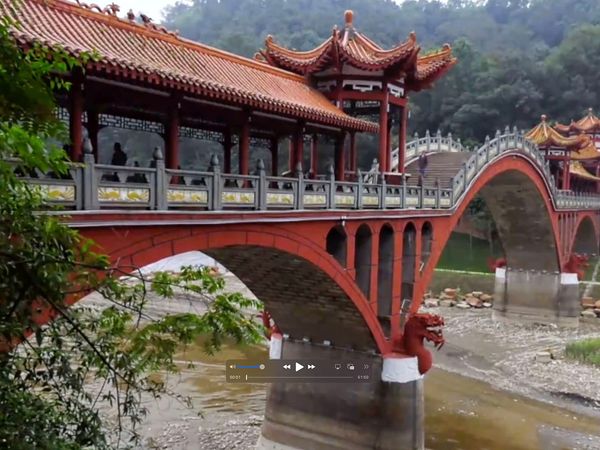 Españoles en el Mundo - Chengdu, China