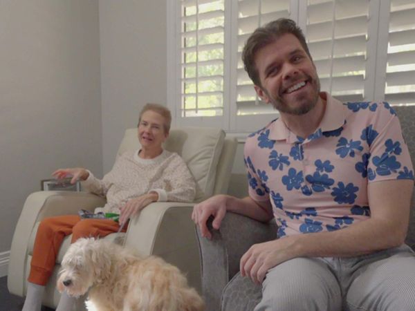 MTV Cribs SV - Amanda Seales / Emelia Hartford / Perez Hilton