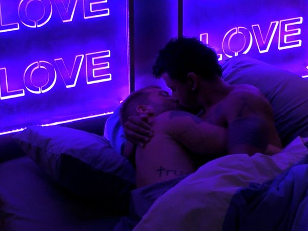 10 parejas 10 - Odio explotarte la burbuja