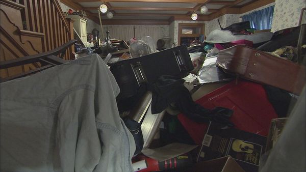 Hoarders - Norman/Linda