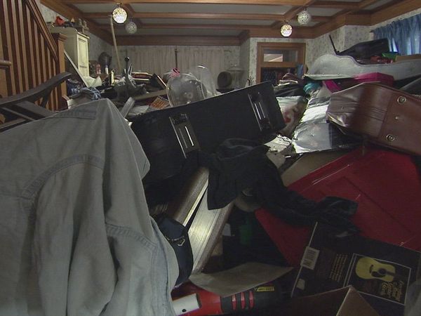 Hoarders - Norman/Linda