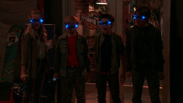 Nicky Ricky Dicky y Dawn - Quadbusters