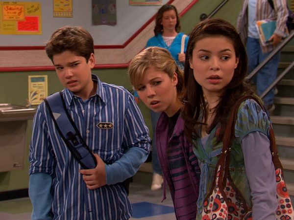 iCarly - Todos a detención