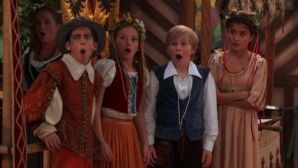 Nicky Ricky Dicky y Dawn - Ye Olde Hand Holde
