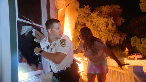 COPS - Fire Hot Deputy