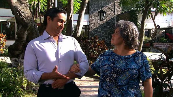 A Cada Quien su Santo - Inocencio