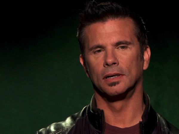 Celebrity Ghost Stories (Classics) - Lorenzo Lamas, Charles Schaughnessy, Kristen Renton