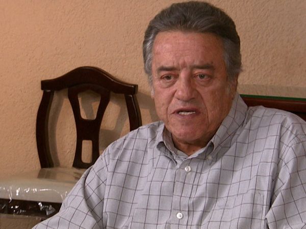 A Cada Quien su Santo - Con olor a rosas