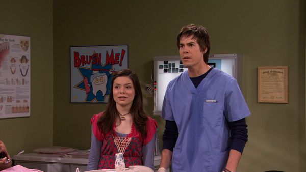 iCarly - Adoro arte