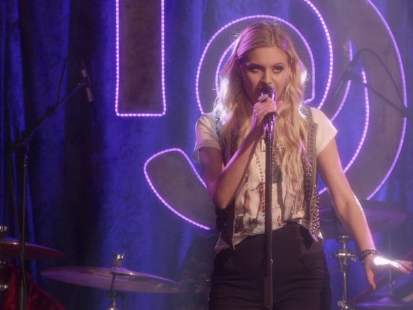 Nashville - The Trouble with the Truth