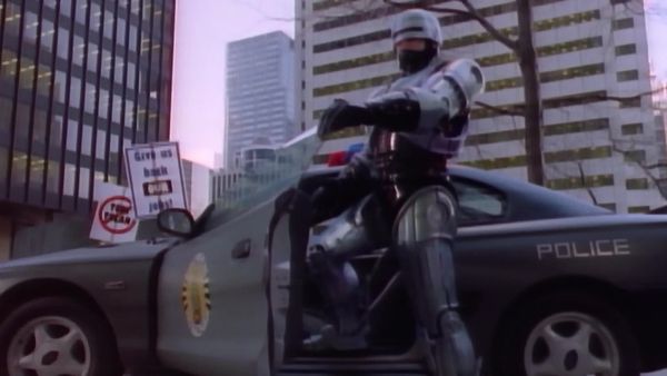 Robocop – Die Serie - When Justice Falls