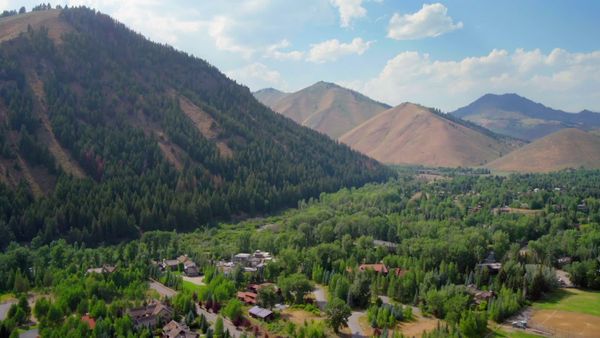 Mountain Life - Sun Valley Adventure Home
