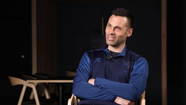 BrøndbyLyd: Bag facaden - Thomas Mikkelsen: En 40-årig mand burde måske bare være tilfreds - men jeg vil spille