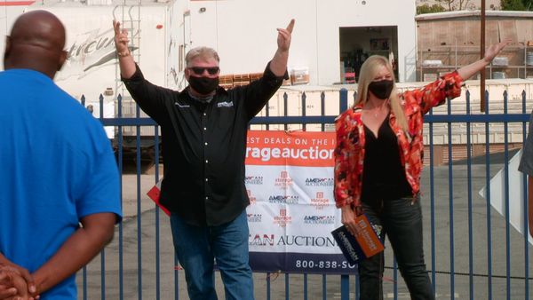 Storage Wars - The Hunchy-back of La Habra