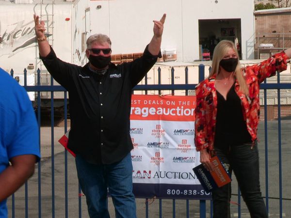 Storage Wars - The Hunchy-back of La Habra