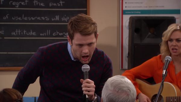 Anger Management - Charlie und Sean streiten sich um ein Mädchen