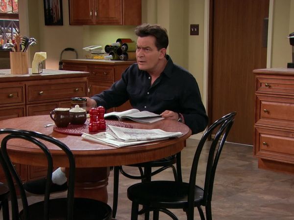 Anger Management - Charlie bekommt eine Date-Bewertung