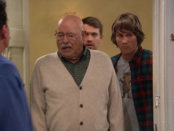 Anger Management - Charlie verbringt die Nacht mit Lacey