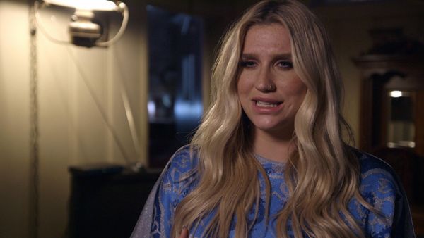 The Haunting of... - Kesha