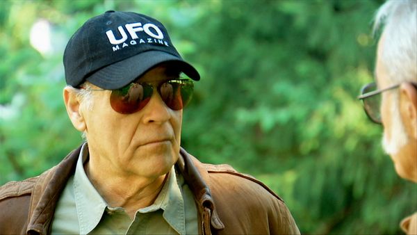 UFO Hunters - Alien Crashes