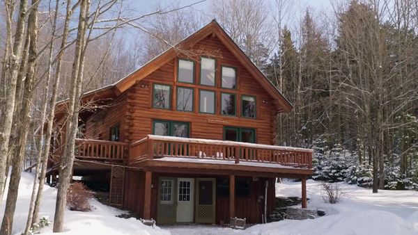 Log Cabin Living - Vermont Cabin Hunt