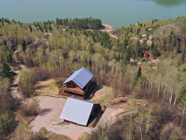 Log Cabin Living - Family Time in the Teton Range