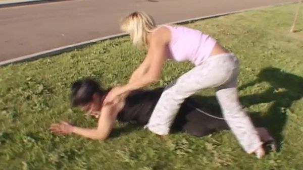 Dog The Bounty Hunter - Baby Lyssa Steps Up