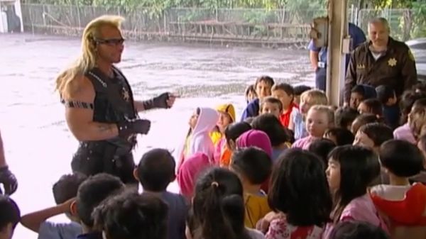 Dog The Bounty Hunter - Cops and Criminals