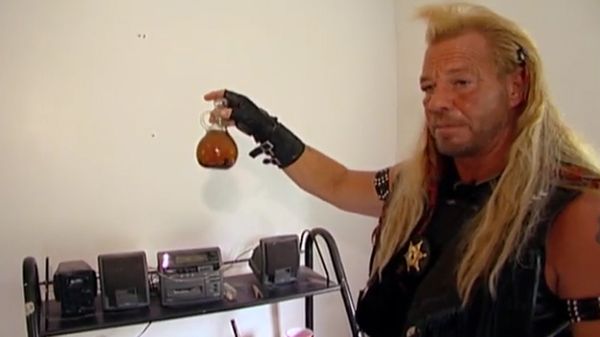 Dog The Bounty Hunter - A Helping Hand