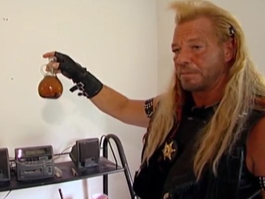 Dog The Bounty Hunter - A Helping Hand